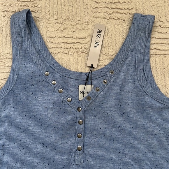 Speckled knit snap tank in blue mix, New with tags, Size medium - Picture 6 of 16